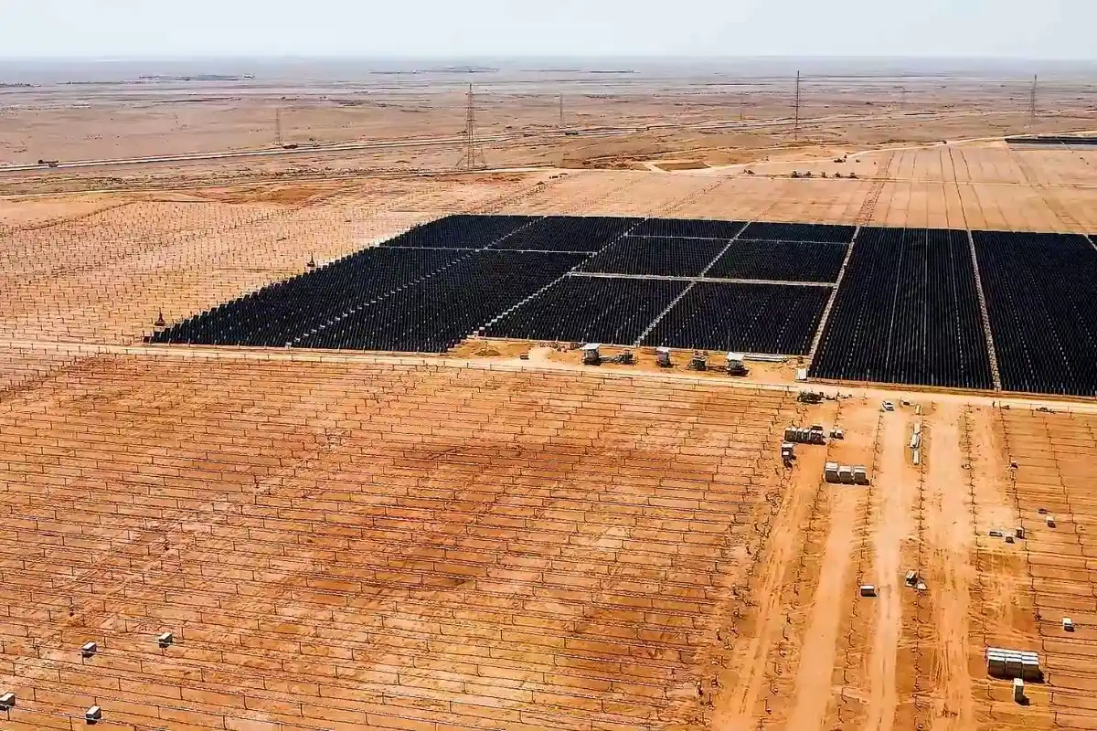 Solar energy renewables manpower supply Saudi Arabia