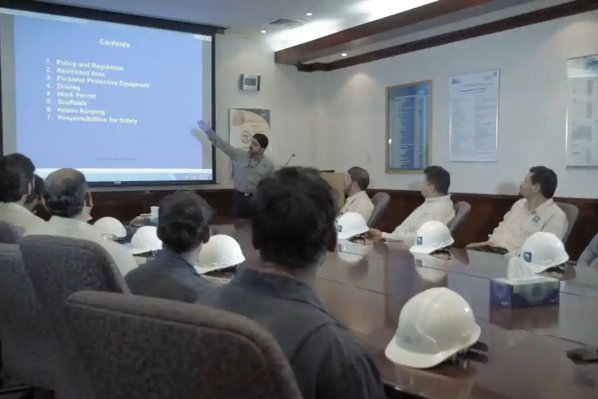 Aramco approved manpower supply Saudi Arabia safety briefing